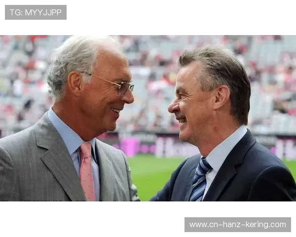 弗朗茨·贝肯鲍尔的足球传奇与领导力解析：从球场到足坛的全方位影响