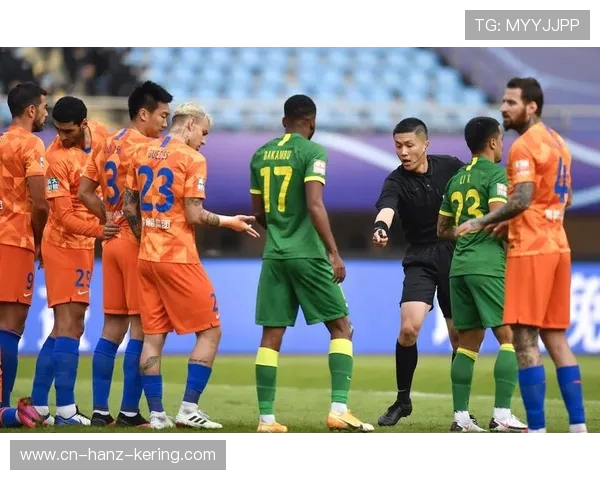 山东鲁能主场迎战北京国安争夺中超关键三分之战即将打响 山东鲁能主场迎战北京国安争夺中超关键三分之战即将打响